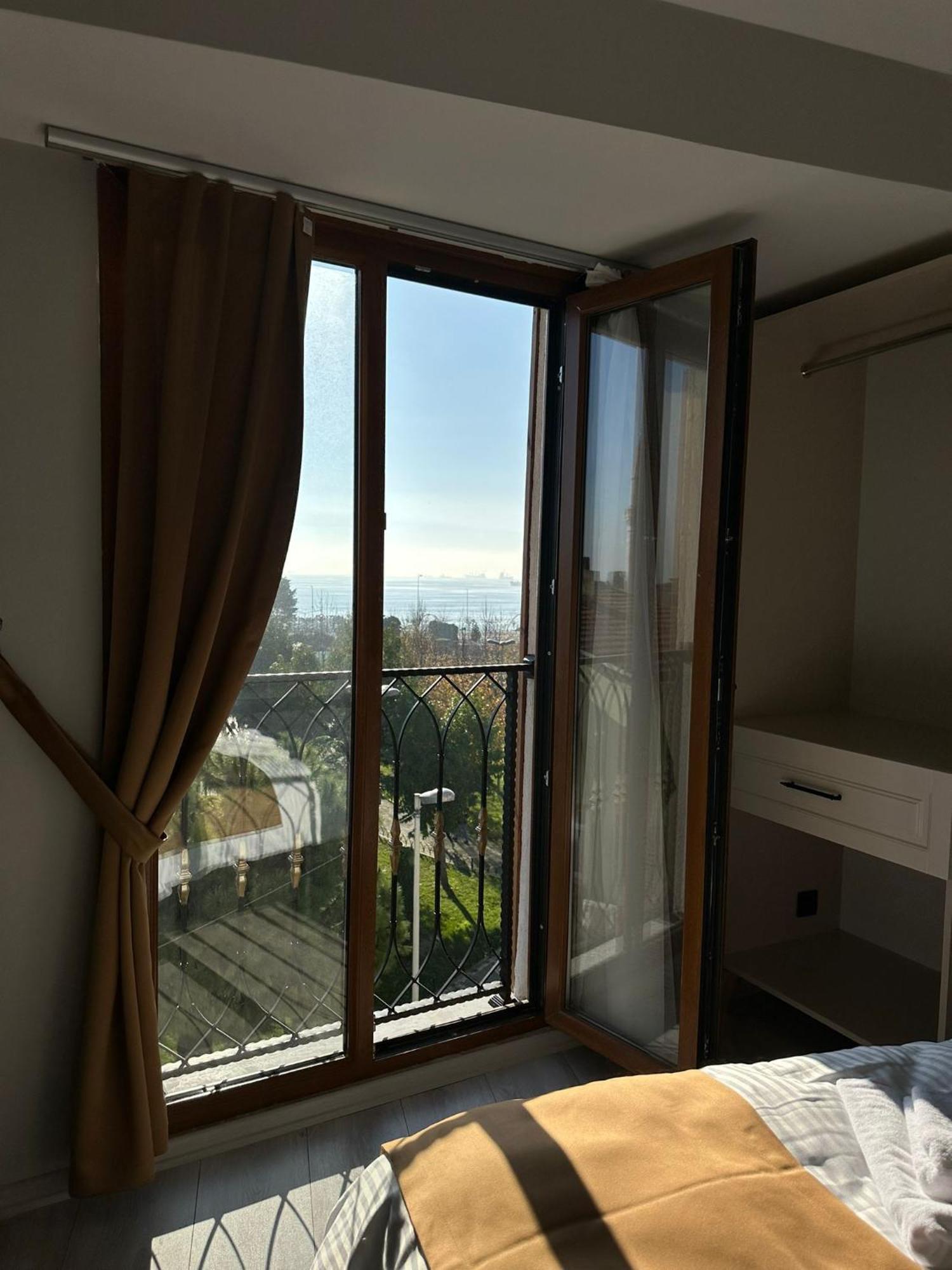 Sareban Hotel Истанбул Екстериор снимка