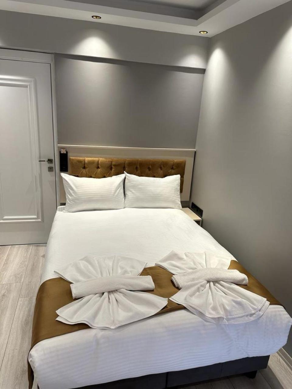 Sareban Hotel Истанбул Екстериор снимка